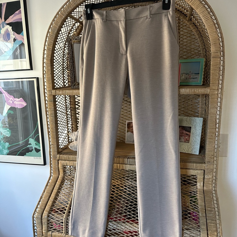 Simply Vera Vera Wang Tan Straight Leg Pants Size 4